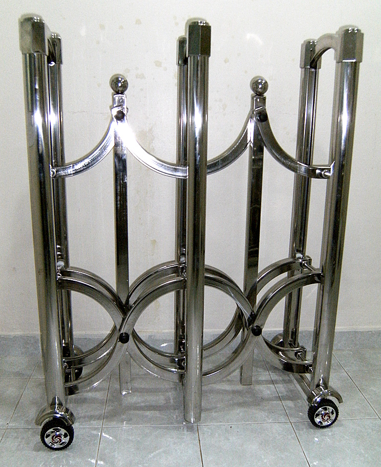 แผงกั้นเลื่อนพับ