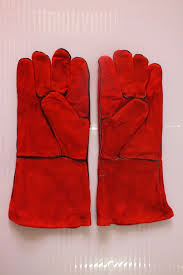ถุงมือหนังท้องสีแดง