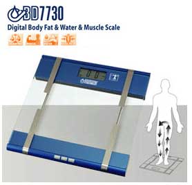 เครื่องชั่งน้ำหนัก พร้อมวิเคราะห์ ไขมันน้ำ และ กล้ามเนื้อ