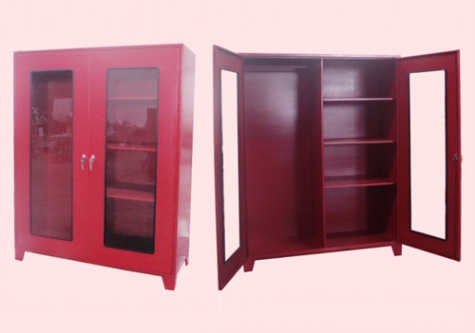 ตู้เก็บชุดดับเพลิงและเครื่องช่วยหายใจ