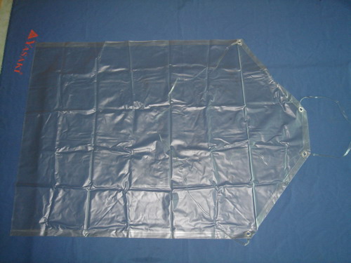 เอี๊ยมผ้ากันเปื้อน